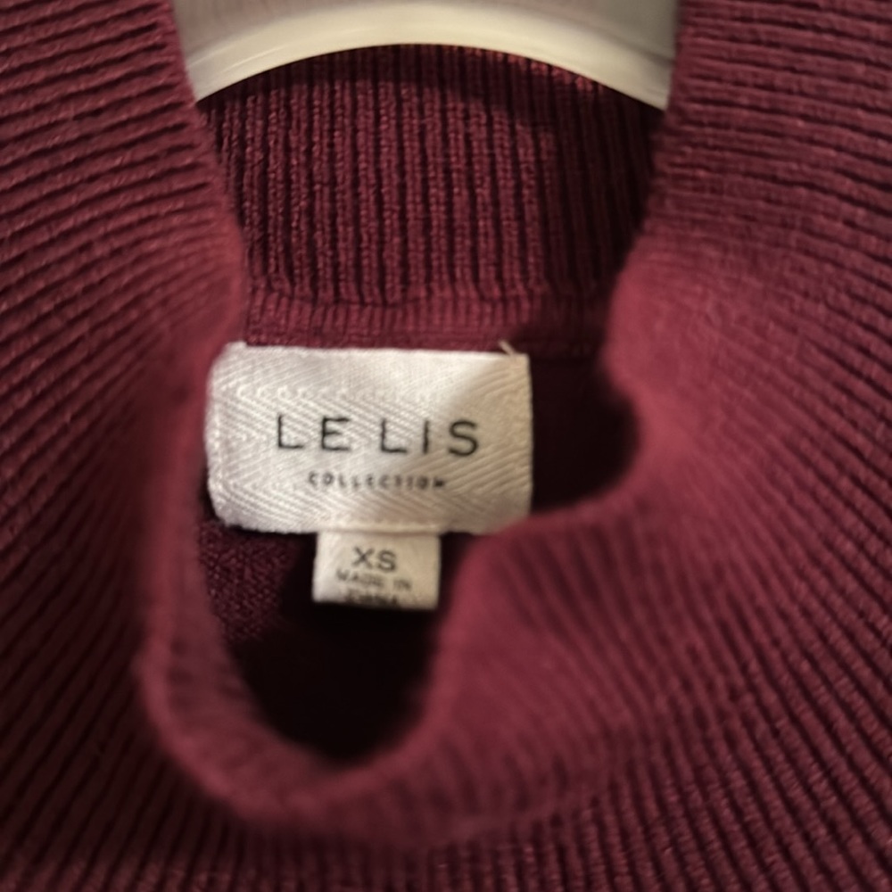 Mock neck dress - Picture 3 of 3